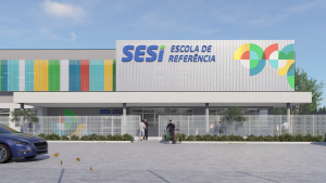 Fachada frontal da escola SESI com painéis metálicos verticais coloridos e identidade visual aplicada