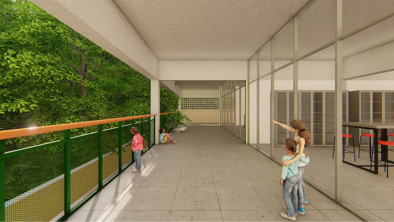 Corredor escolar aberto com vista para área verde, projeto educacional.